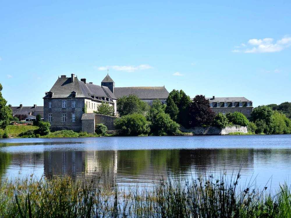 Abbaye et étang de Paimpont