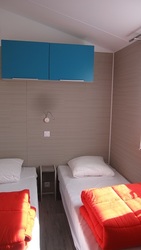 Chambre 2 mobil-home Gareth