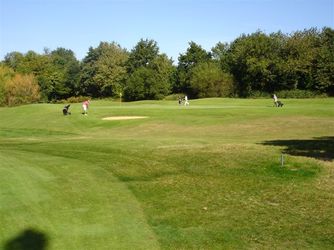 Golf 9 trous à 5 km