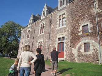 Chateau de Comper (Centre Arthurien)