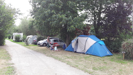 emplacement nu